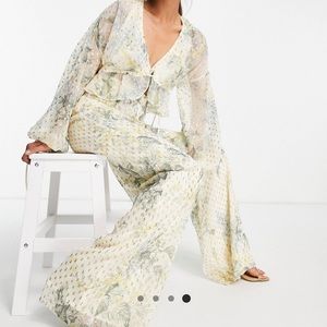 Asos set, with gold thread